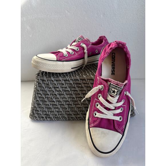 Converse - Picture 1 of 9